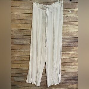 White slit side flowy coverup size 1x